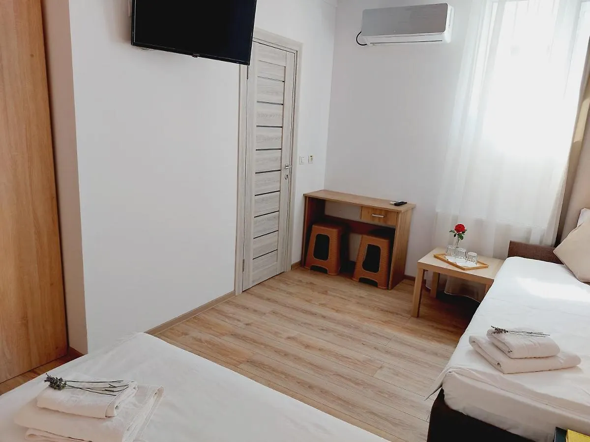 Pensión Confort Inn Otopeni